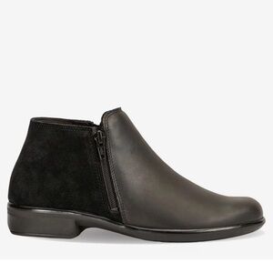 NAOT Black Ankle Boots SIZE 40 US WOMEN’S SIZE 9